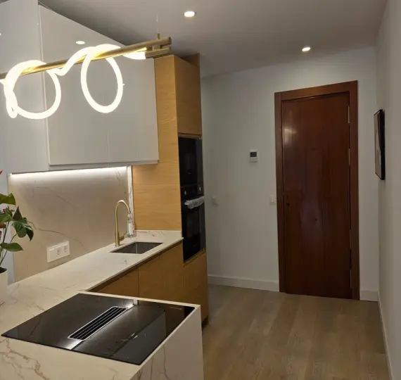 Продажа апартаментов на среднем этаже в Fuengirola