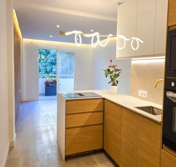 Продажа апартаментов на среднем этаже в Fuengirola