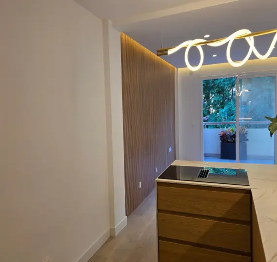 Продажа апартаментов на среднем этаже в Fuengirola