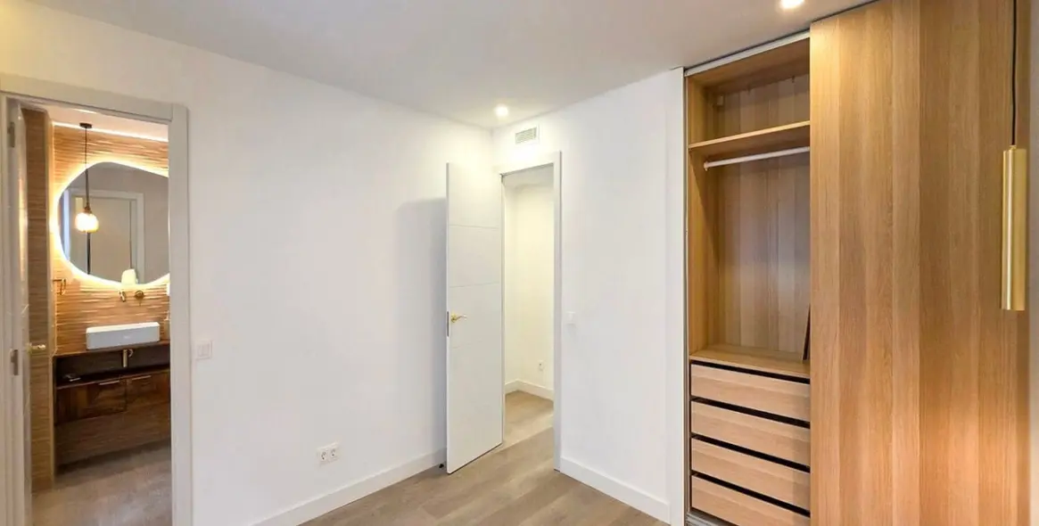 Продажа апартаментов на среднем этаже в Fuengirola 13