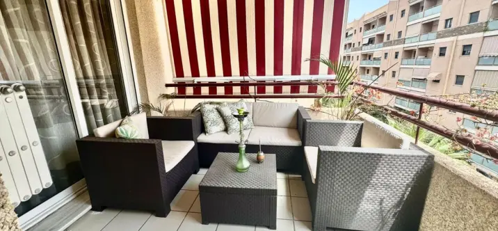 Venta de apartamento en planta media en Torremolinos 4