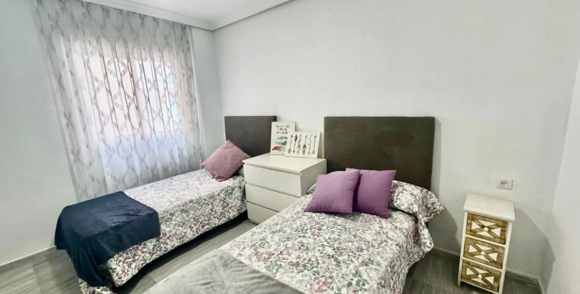 Продажа апартаментов на среднем этаже в Torremolinos 9