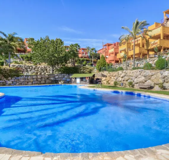 Sale of penthouse duplex in Reserva de Marbella