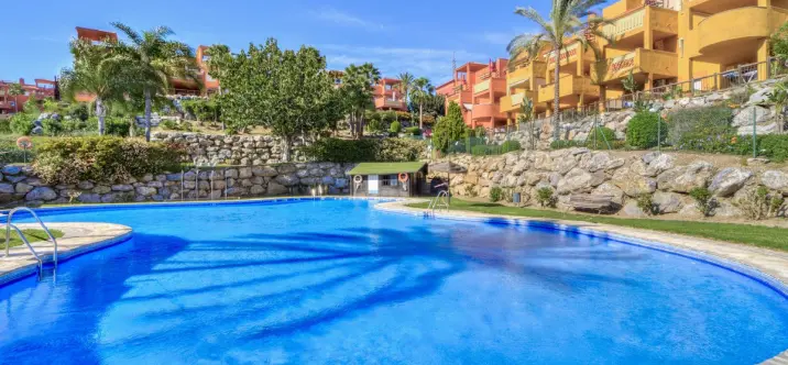 Sale of penthouse duplex in Reserva de Marbella 2