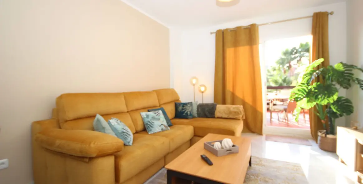 Sale of penthouse duplex in Reserva de Marbella 5