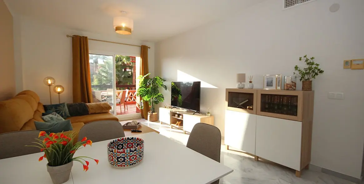 Sale of penthouse duplex in Reserva de Marbella 6