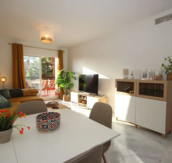 Sale of penthouse duplex in Reserva de Marbella