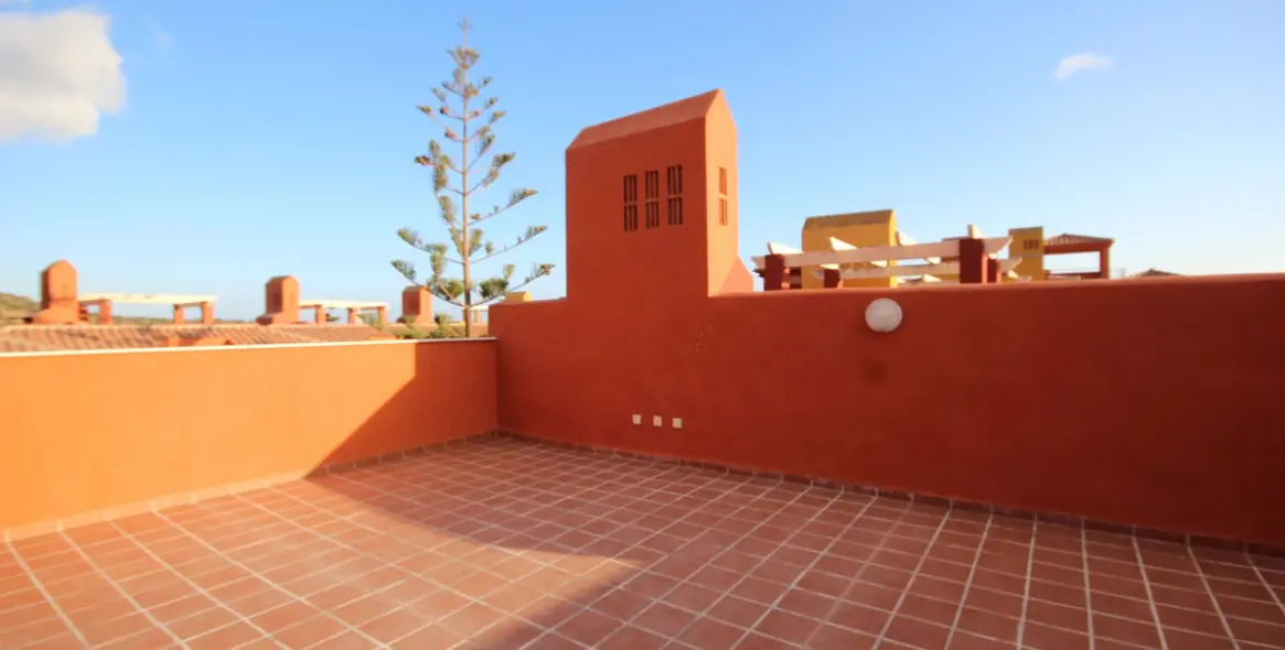 Продажа двухуровневого пентхауса в Reserva de Marbella 26