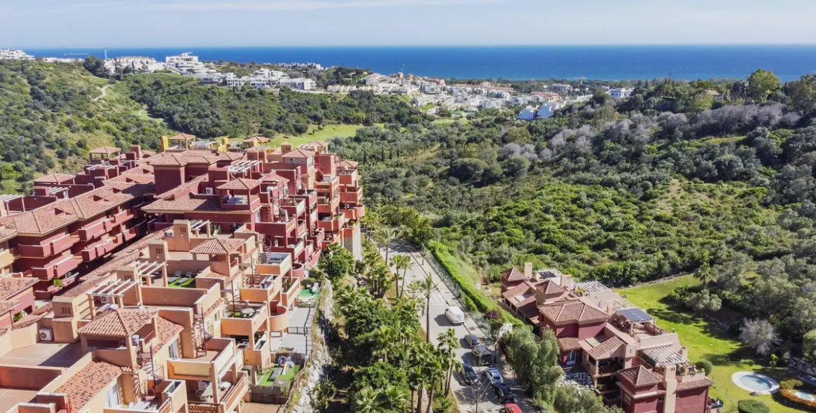 Продажа двухуровневого пентхауса в Reserva de Marbella 27