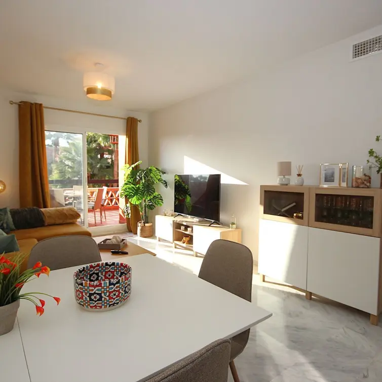 Sale of penthouse duplex in Reserva de Marbella