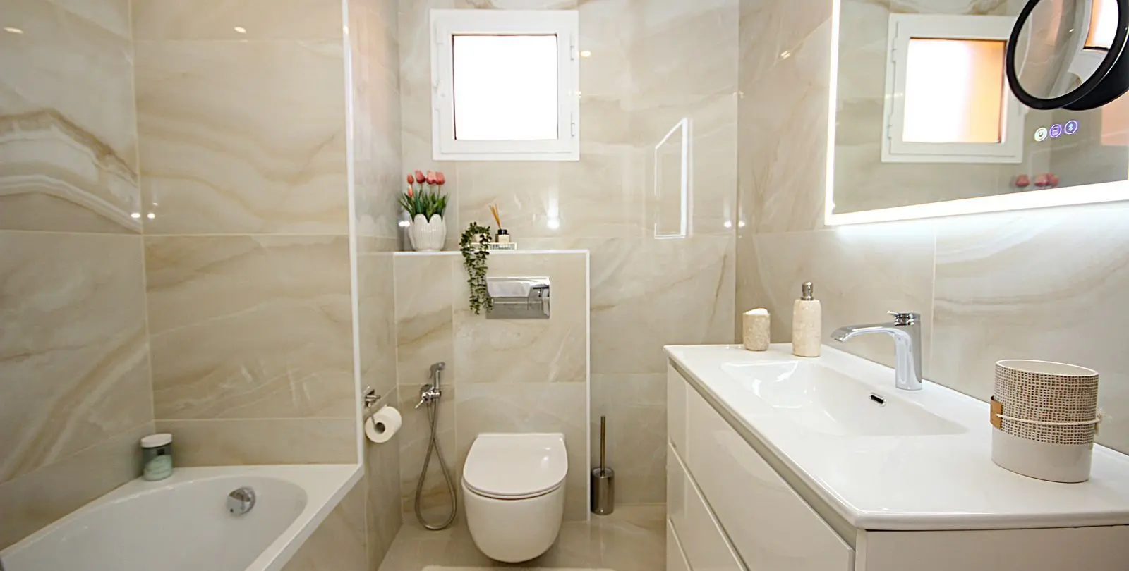 Sale of penthouse duplex in Reserva de Marbella 21