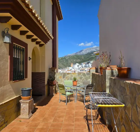 Sale of detached villa in Canillas de Albaida