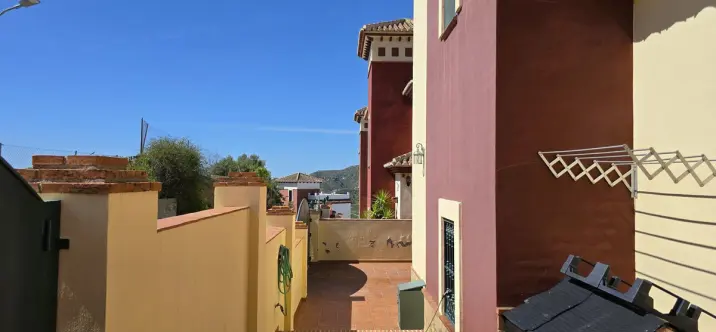 Sale of detached villa in Canillas de Albaida 4