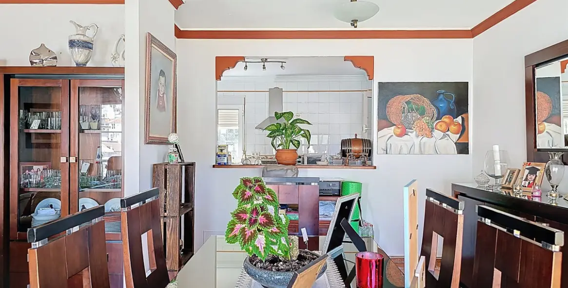 Sale of detached villa in Canillas de Albaida 12