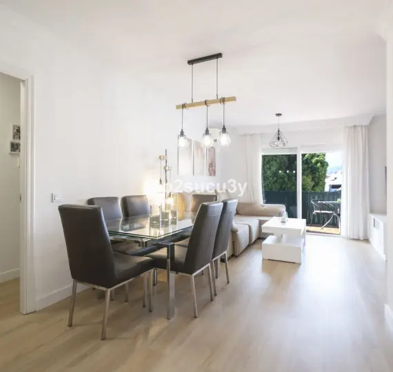 Sale of middle floor apartment in San Pedro de Alcántara