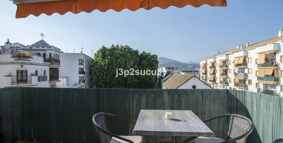 Sale of middle floor apartment in San Pedro de Alcántara 6