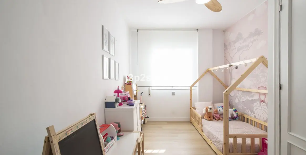 Sale of middle floor apartment in San Pedro de Alcántara 17