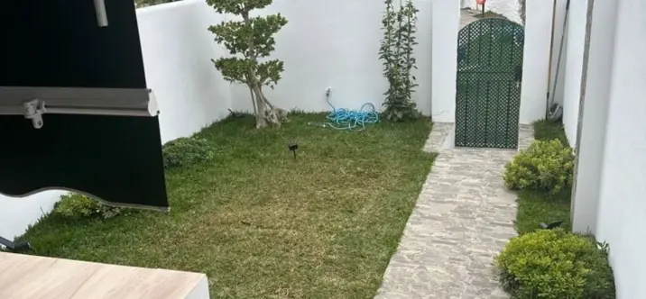 Sale of townhouse in Estepona 2