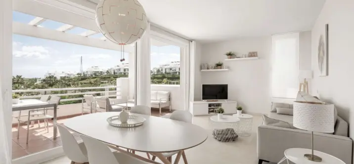 Продажа апартаментов на среднем этаже в Casares 0