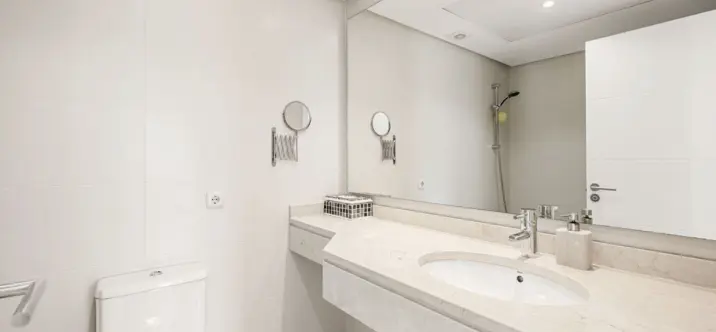 Продажа апартаментов на среднем этаже в Casares 3