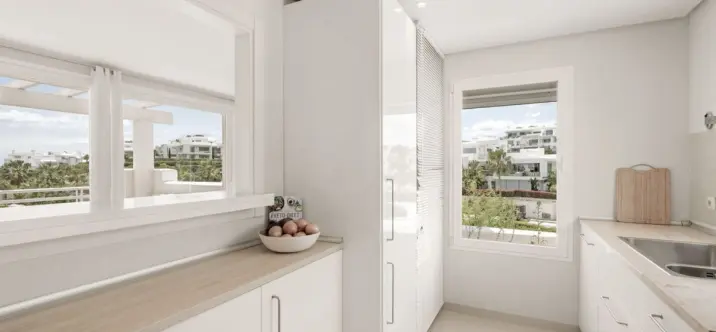 Продажа апартаментов на среднем этаже в Casares 4