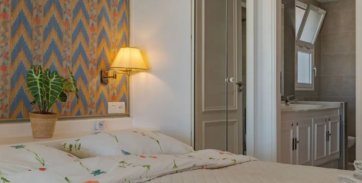 Venta de apartamento en planta media en Miraflores 47