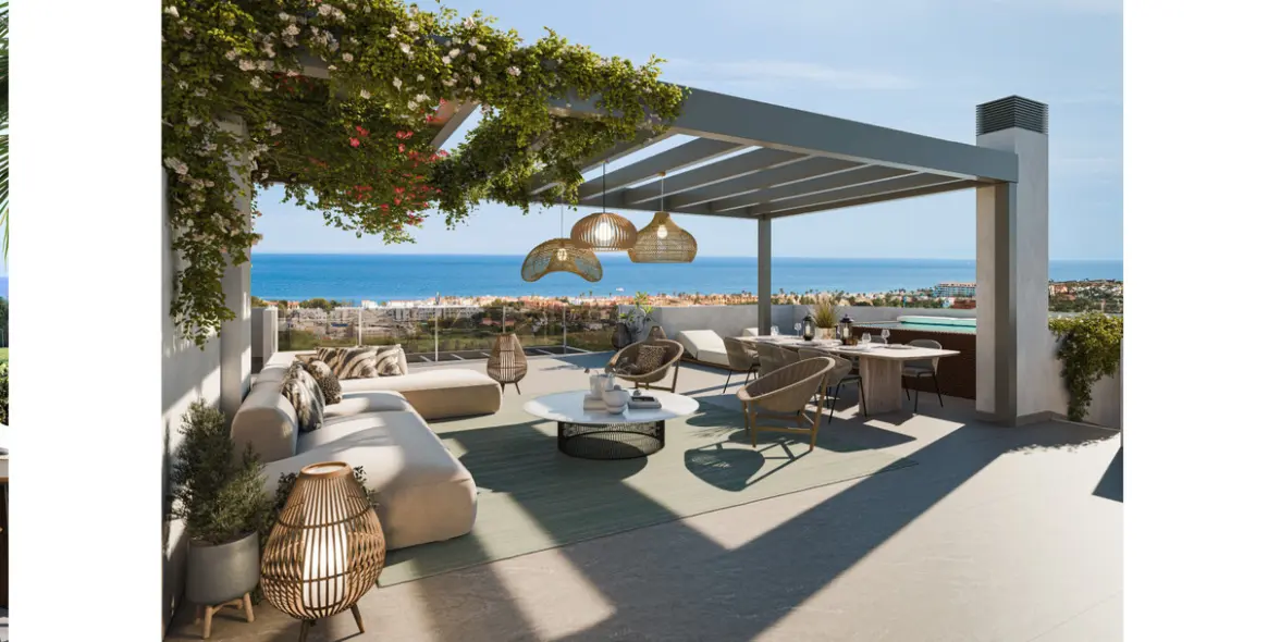 Sale of ground floor apartment in Casares 6