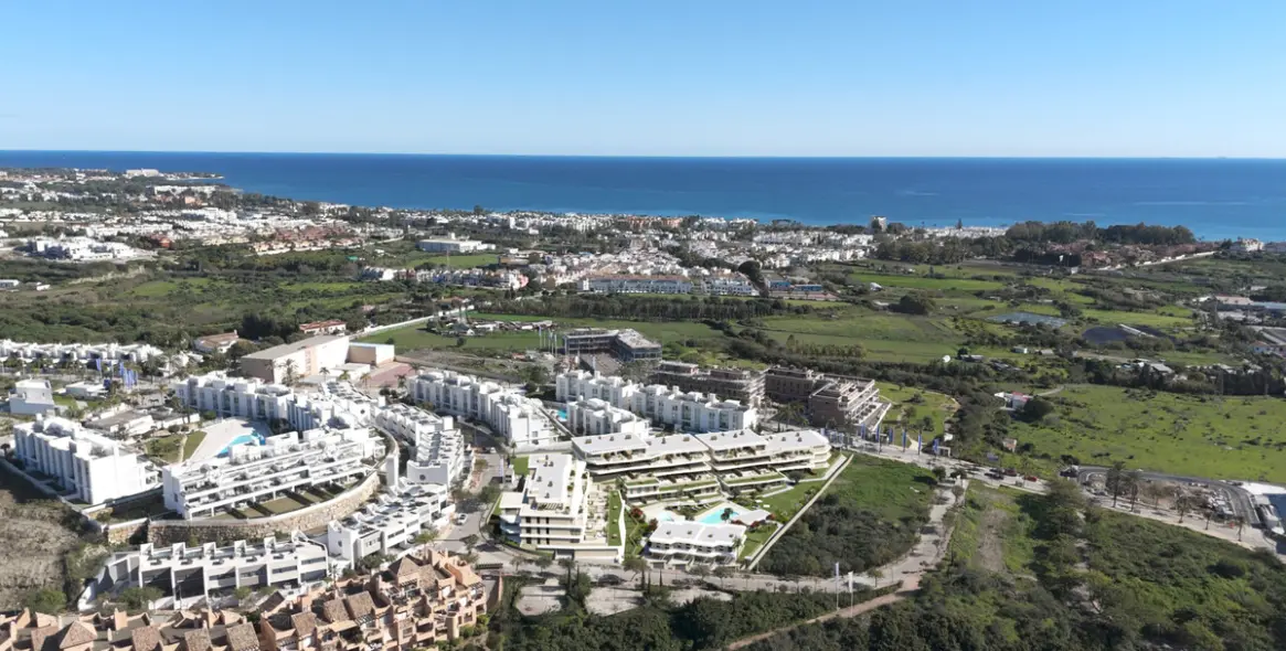 Sale of ground floor apartment in Cancelada 17
