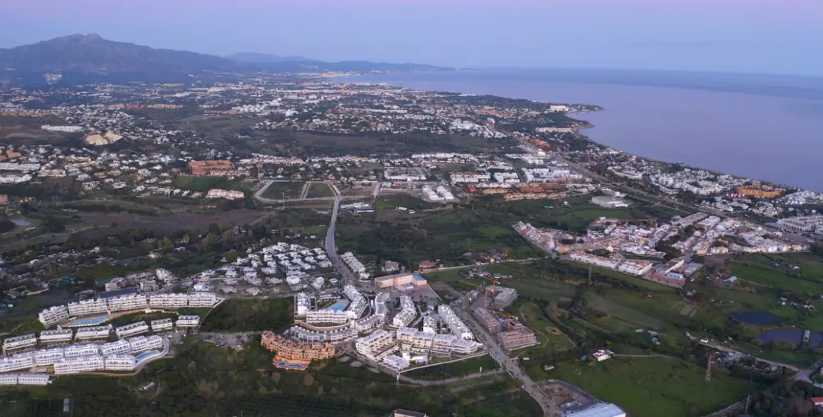 Sale of ground floor apartment in Cancelada 18