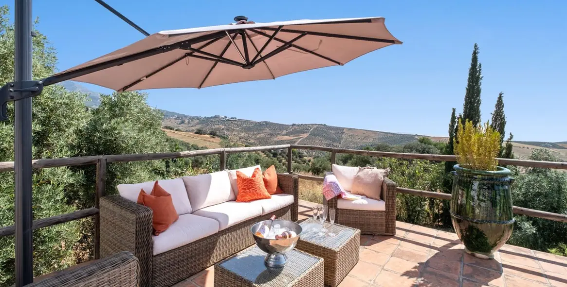 Sale of finca - cortijo in Tolox 5