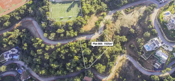 Продажа  жилого участка в La Mairena 0