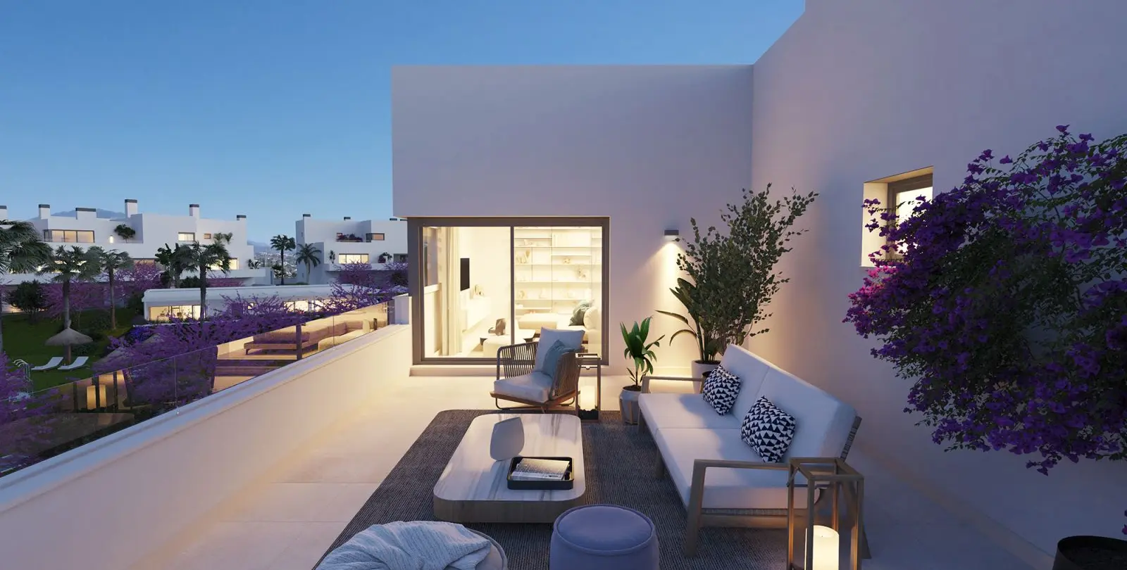 Sale of ground floor apartment in Estepona 2