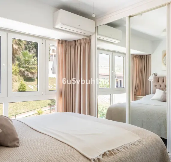 Sale of penthouse in Benalmadena Costa