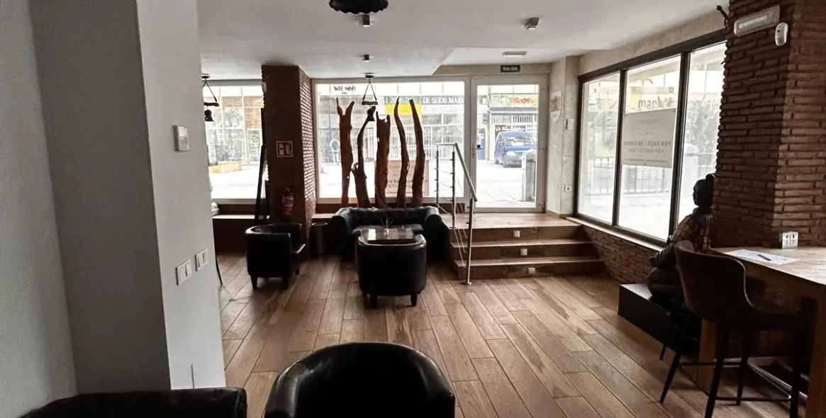 Sale of bar in Marbella 10