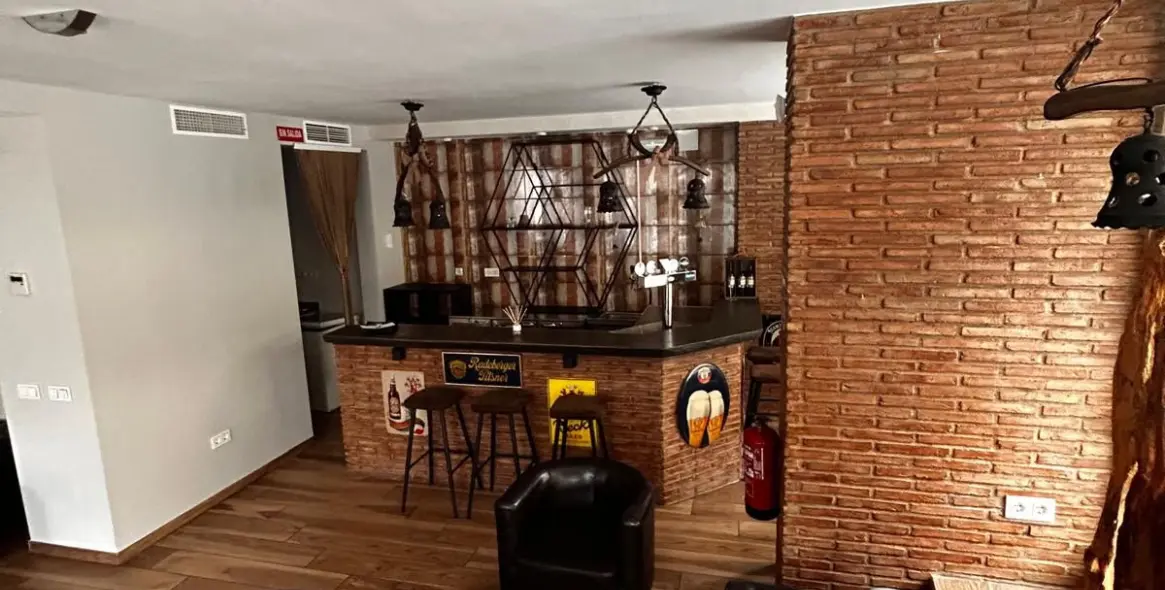 Sale of bar in Marbella 11