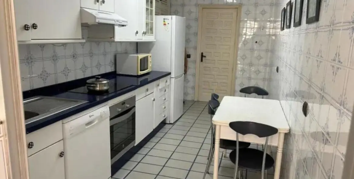 Продажа апартаментов на среднем этаже в Marbella 4