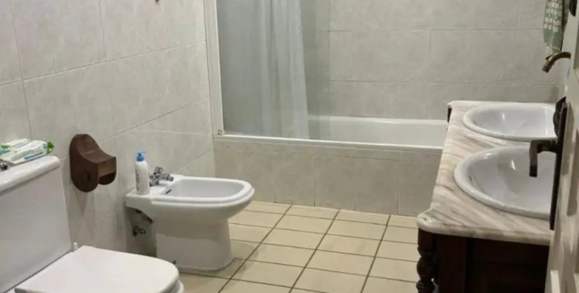 Продажа апартаментов на среднем этаже в Marbella 9