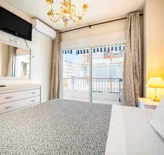 Продажа апартаментов на среднем этаже в Marbella