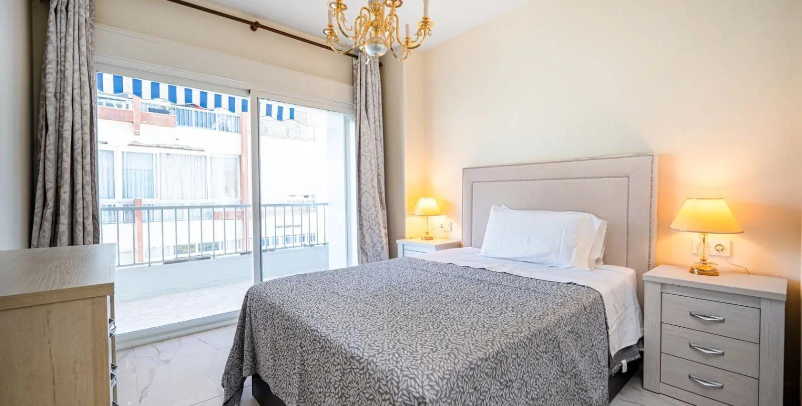 Продажа апартаментов на среднем этаже в Marbella 4