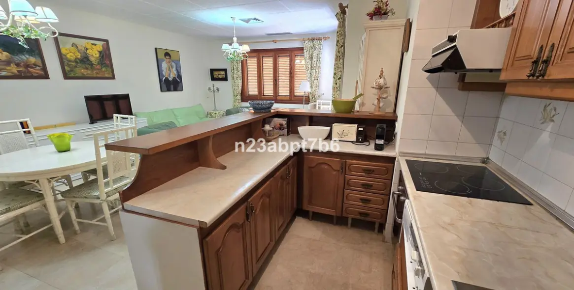 Продажа апартаментов на первом этаже в Nueva Andalucía 5