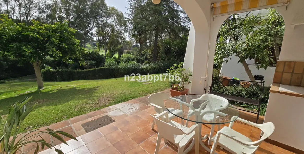 Продажа апартаментов на первом этаже в Nueva Andalucía 6