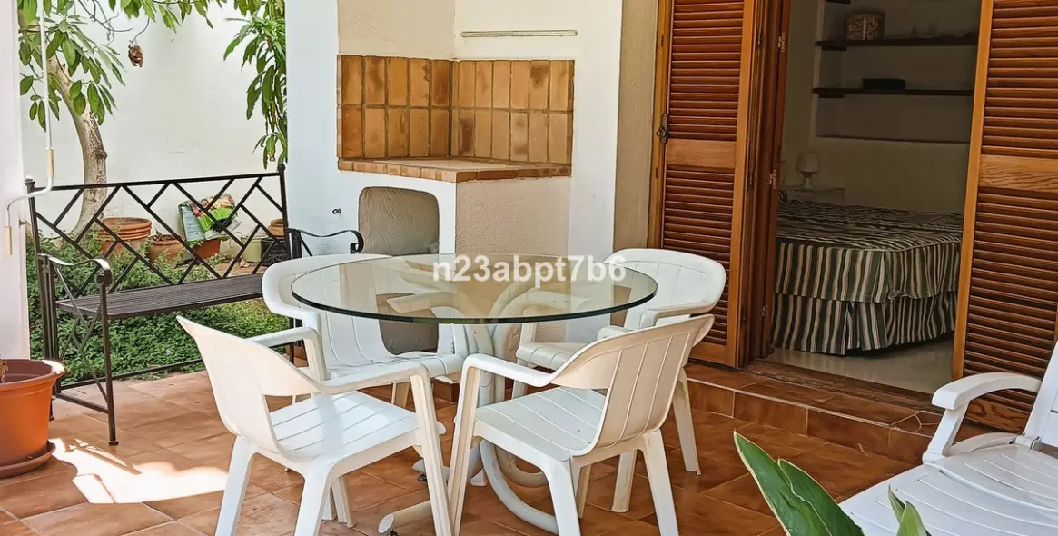 Продажа апартаментов на первом этаже в Nueva Andalucía 7