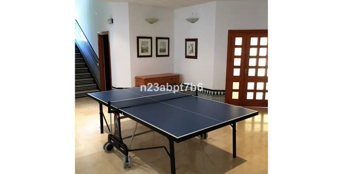 Sale of ground floor apartment in Nueva Andalucía 22