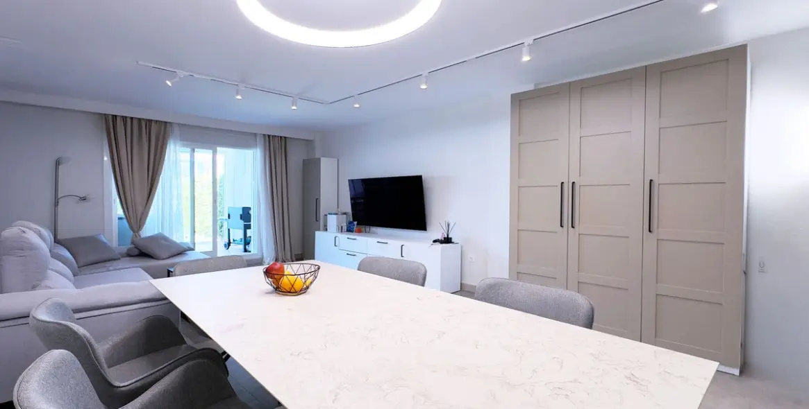 Sale of ground floor apartment in El Paraiso 3