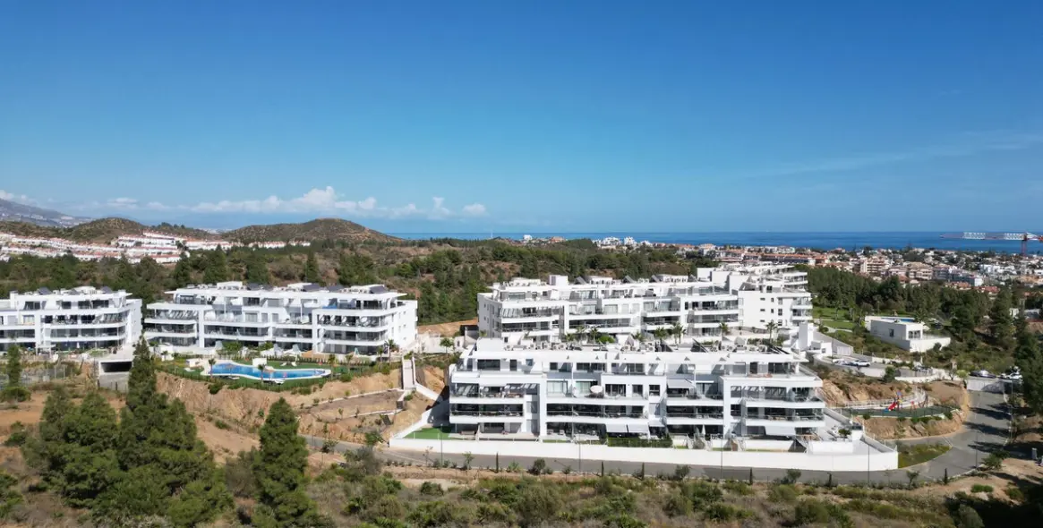 Продажа апартаментов на среднем этаже в El Chaparral 3