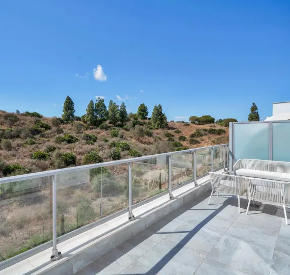 Продажа апартаментов на среднем этаже в El Chaparral