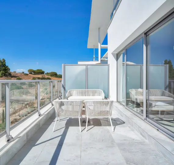 Продажа апартаментов на среднем этаже в El Chaparral