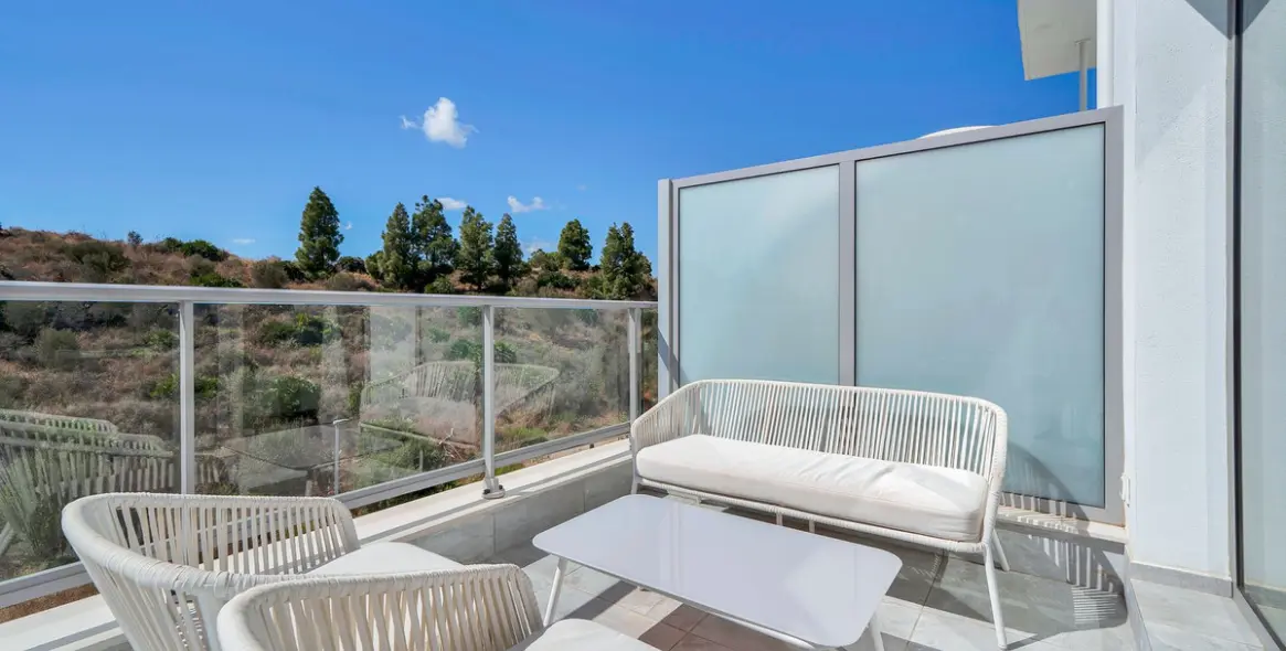 Продажа апартаментов на среднем этаже в El Chaparral 7