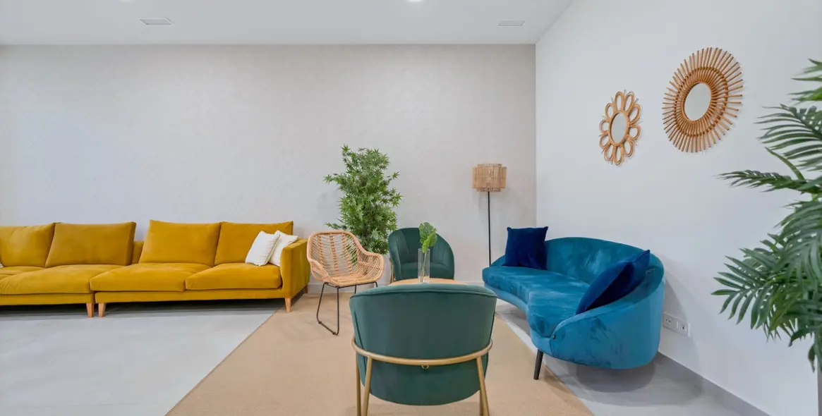 Sale of middle floor apartment in Mijas Costa 38