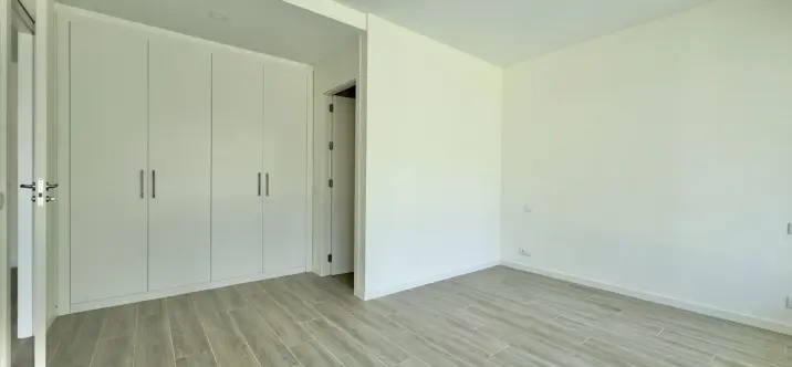 Sale of ground floor apartment in Cancelada 3